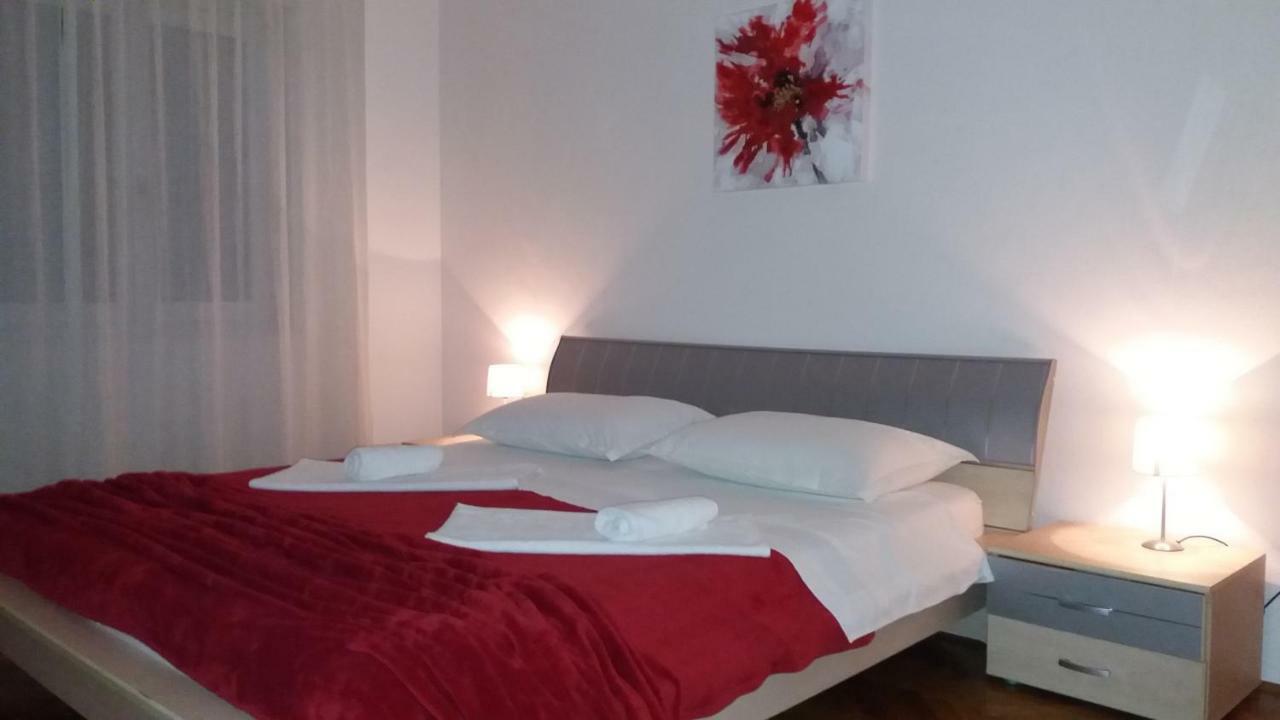 Apartman Teklic Каштела Экстерьер фото